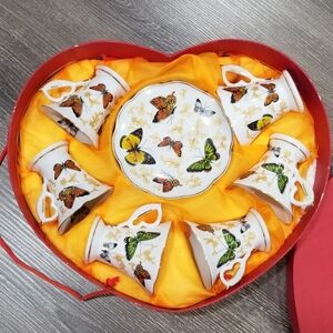 Butterfly Tea set (vintage)